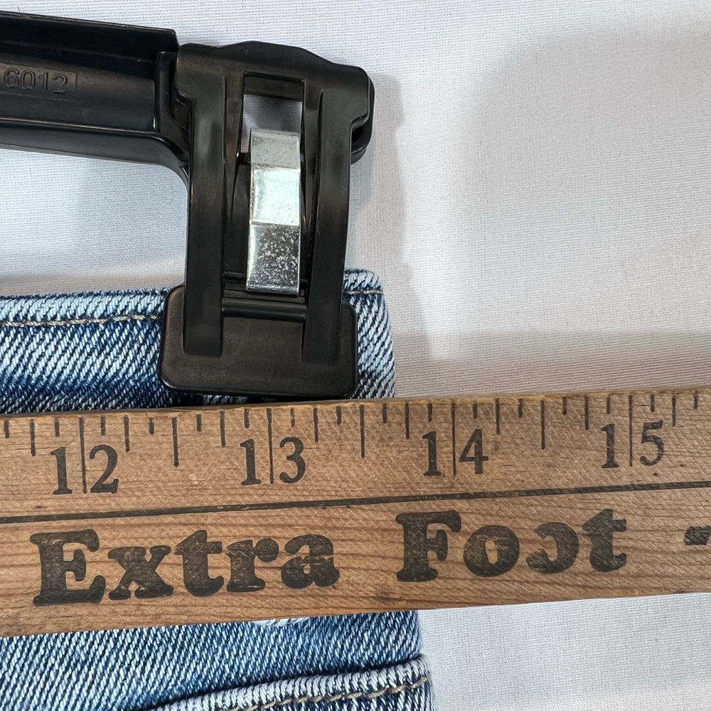 Almost Famous Jean Shorts Sz 0 - Picture 4 of 5